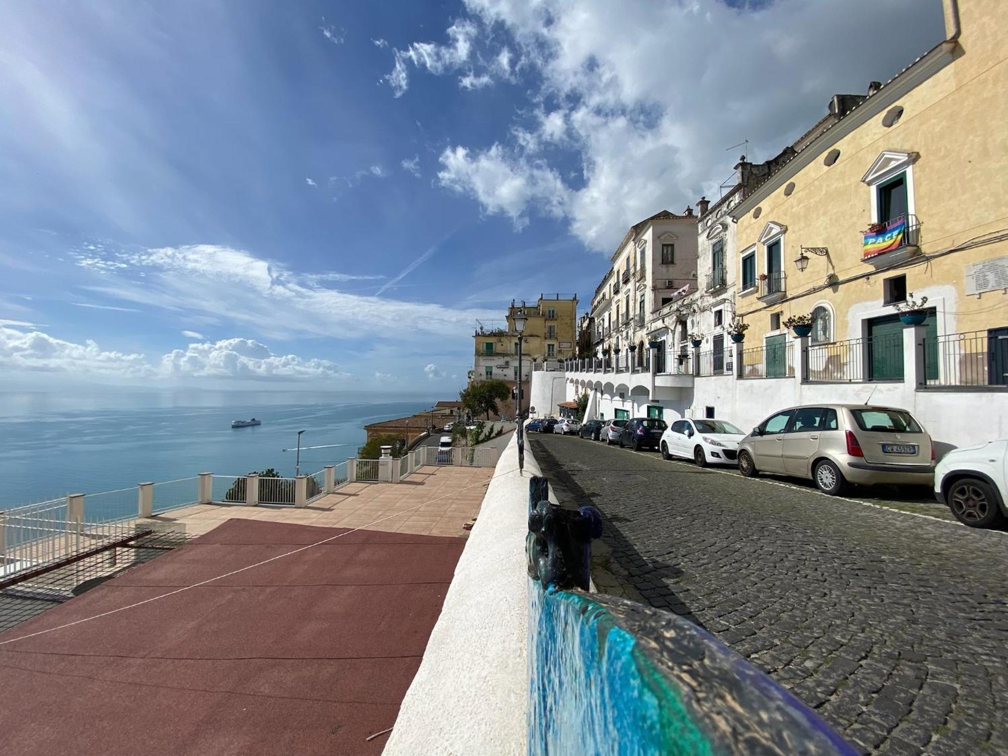 Casa Vacanza: The Wind Rose Vietri Exterior foto